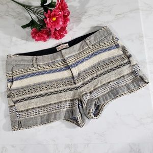 Merona tribal print knit shorts blue Size 6